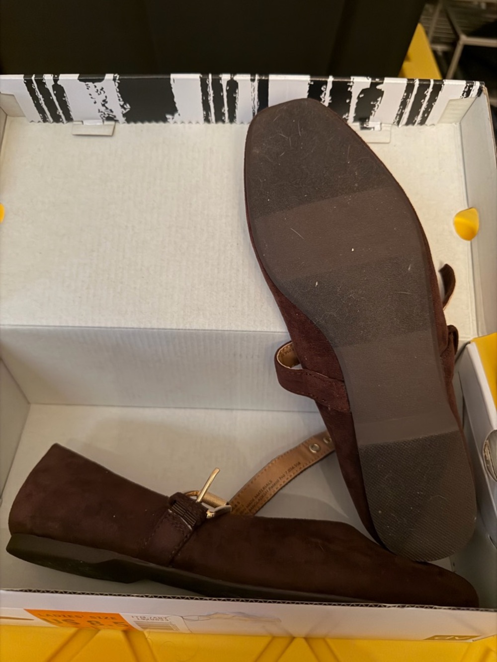 NWT Dolce Vita Chocolate Brown Suede Mary Jane Flats with Strap - Picture 5 of 8